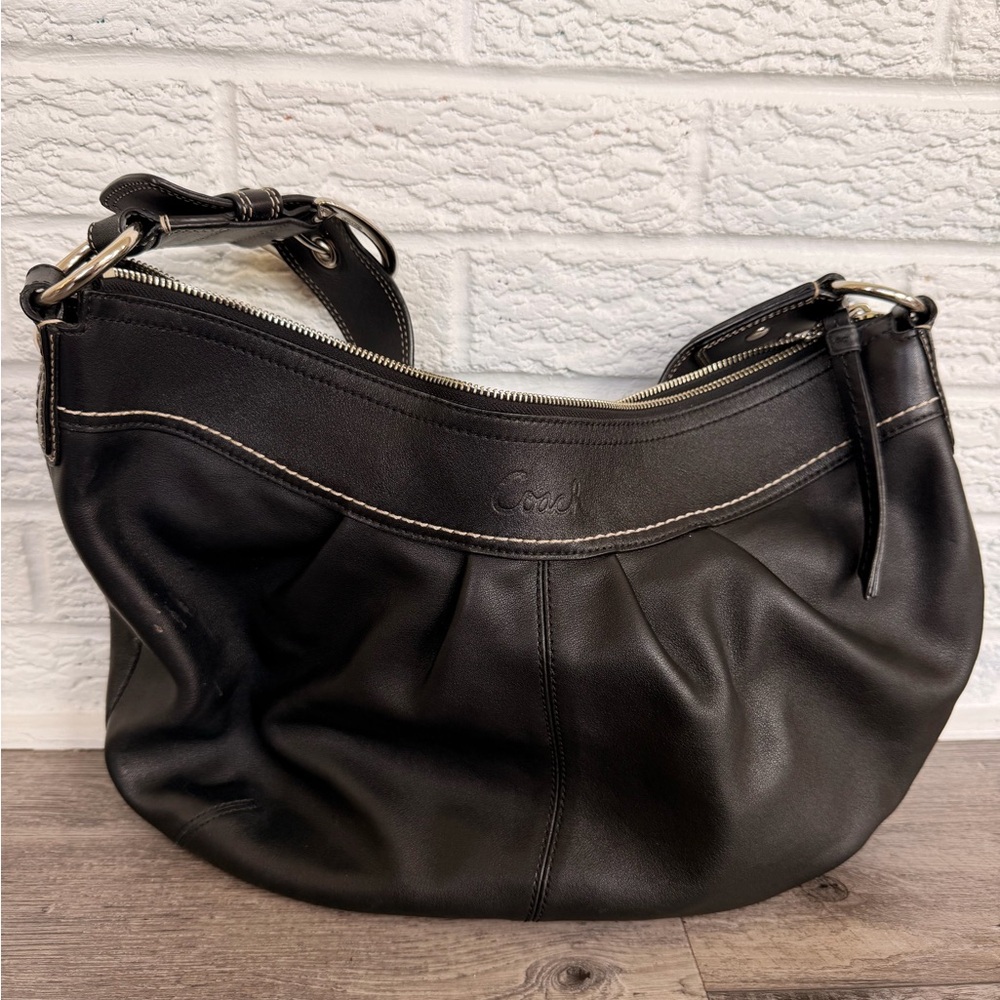 Vintage Y2K Coach Black Leather Hobo Bag